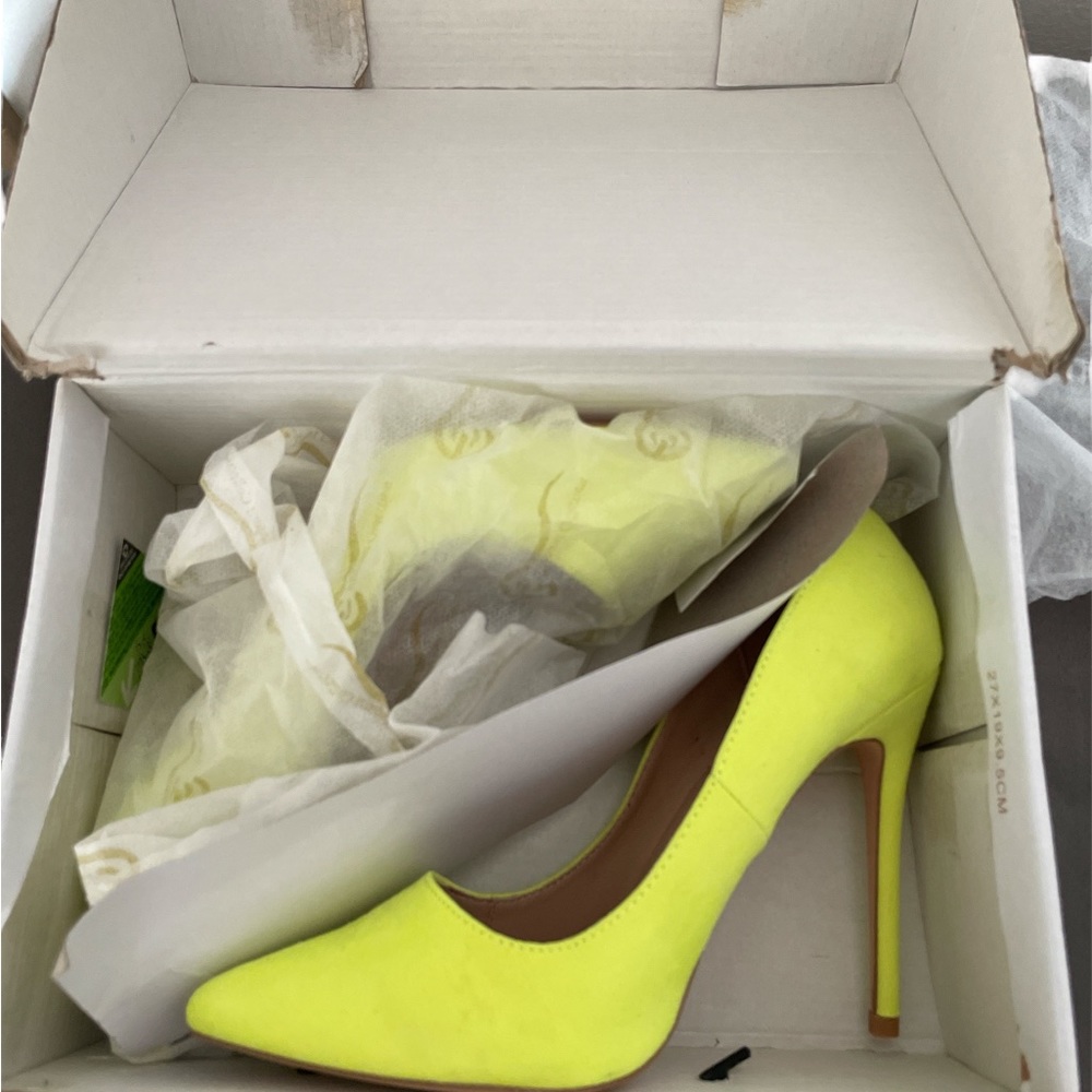 Elegant collection heels 4.5in heel
